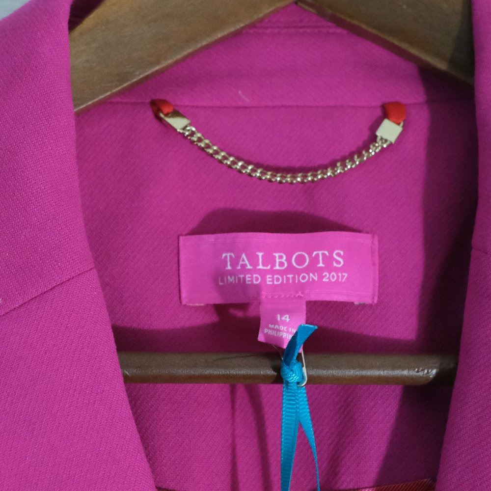 Pink Blazer - Picture 2 of 8